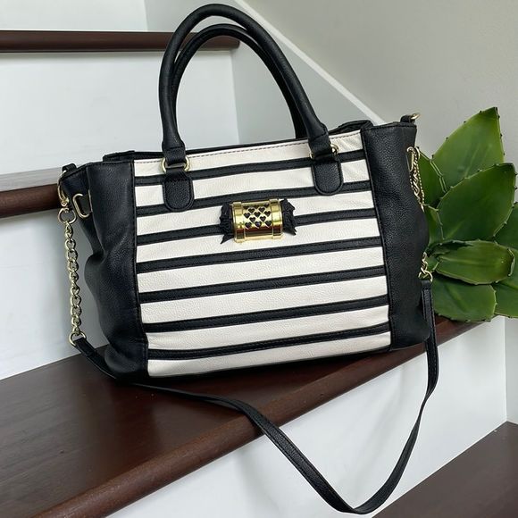 Betsey Johnson Handbags - Betsy Johnson Crossbody tote handbag purse shoulder bag striped like new
